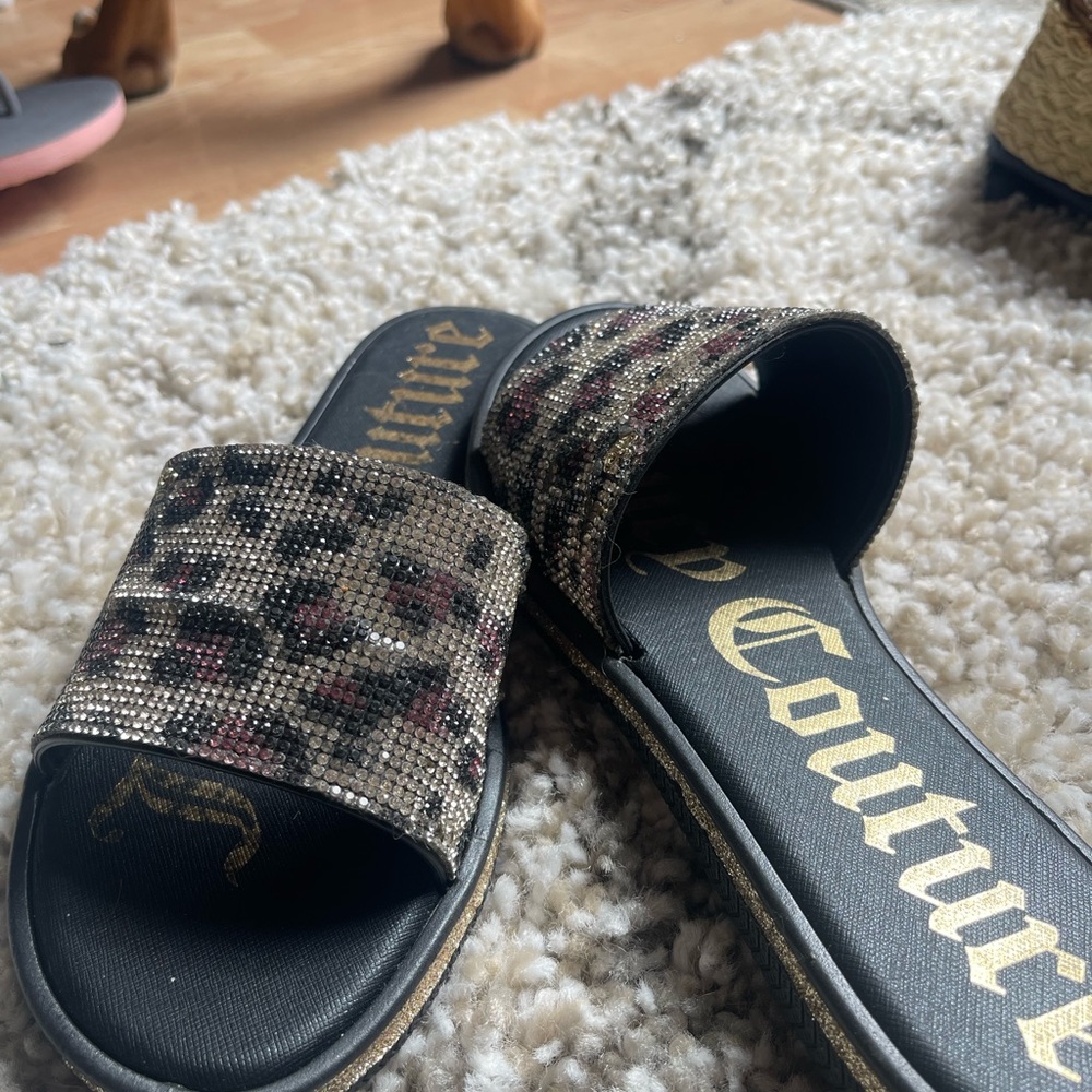 Authentic beautiful Juicy c sandals size 6 1/2